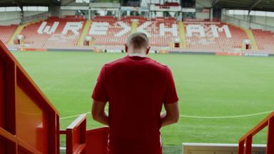 Bienvenidos al Wrexham 3x2