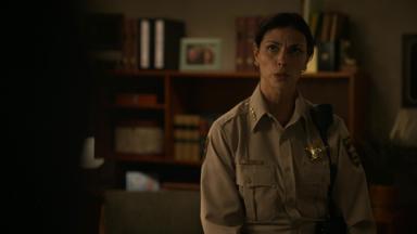 Sheriff Country 1x9