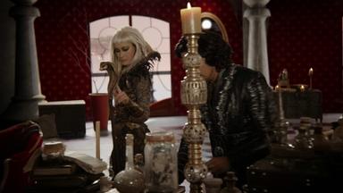 Érase una vez en el País de las Maravillas 1x10